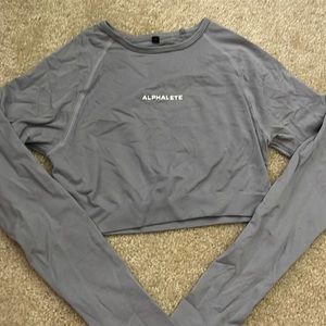 Alphalete long sleeve